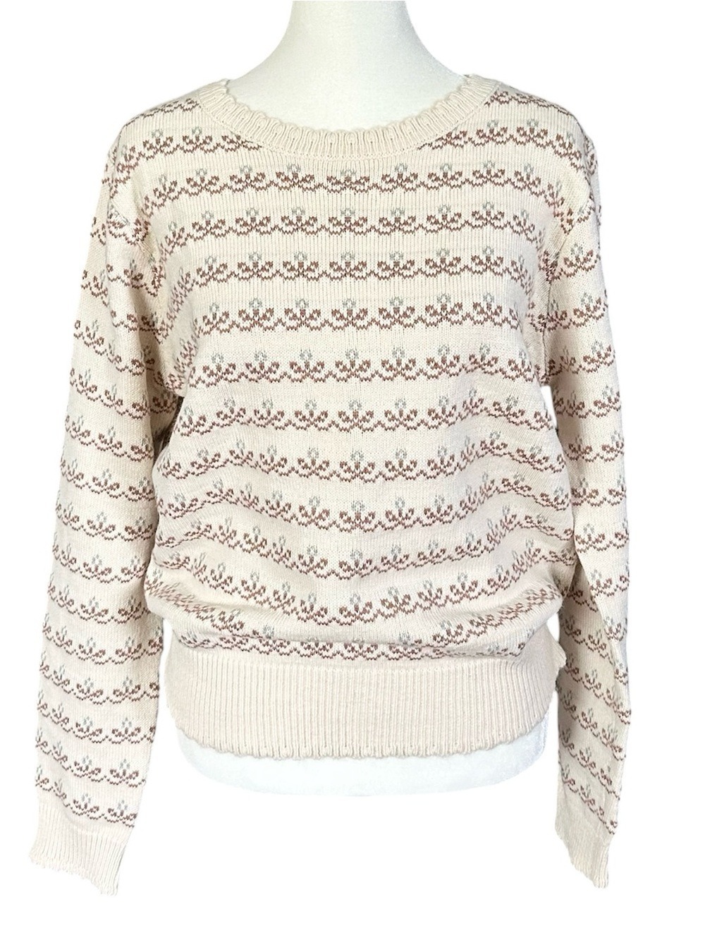 See and be Seen Fair Isle Floral Scallop Ribbed Trim Grandmacore Sweater Small
